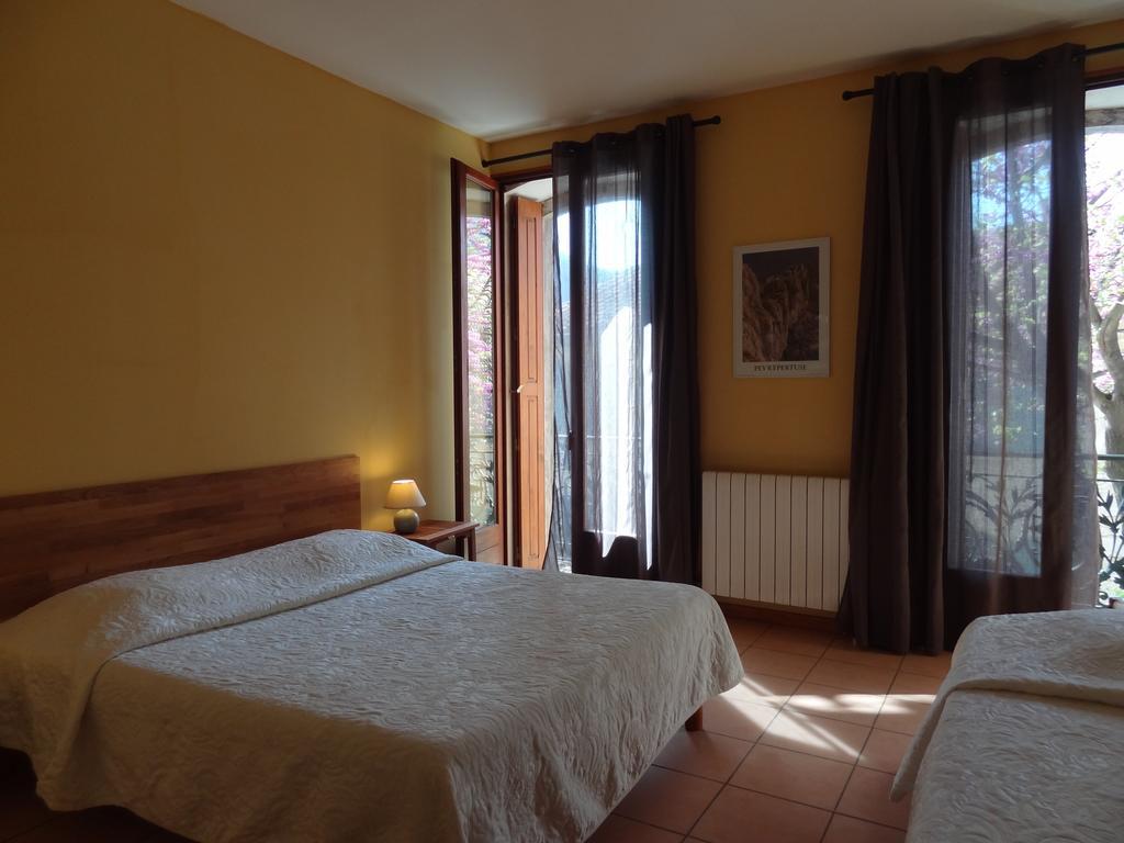 Les Santolines Hotel Cucugnan Ruang foto
